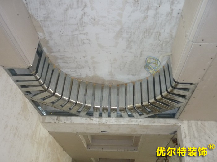 特殊轻钢龙骨框架制作—走道半成品
